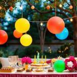 Cómo combinar globos con iluminación decorativa